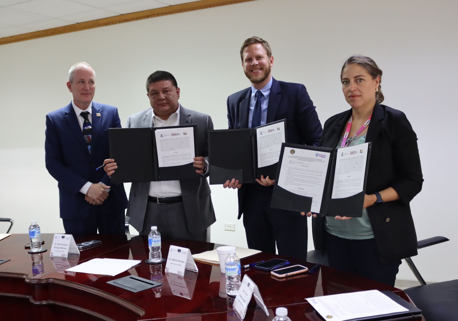 Firman convenio de colaboración CEDEHM, EAAF y FGE para el ...